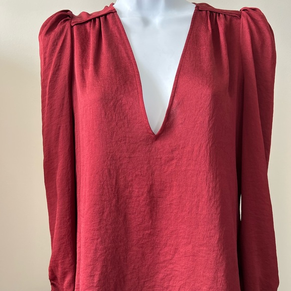 New Without Tags Express Top - Picture 4 of 6